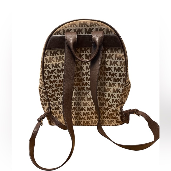 Michael Kors large backpack - Picture 2 of 12